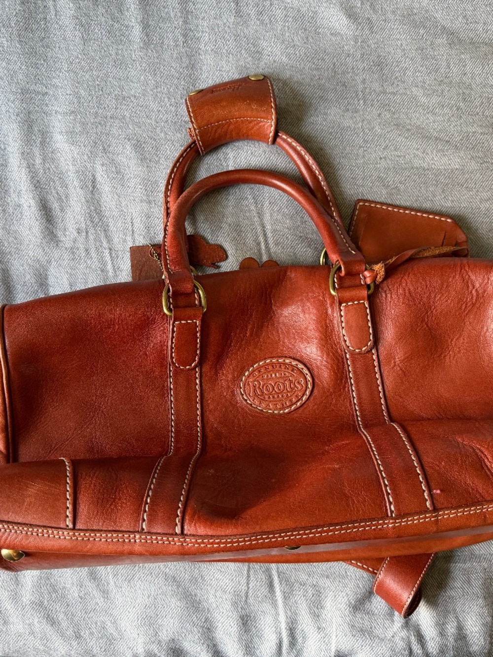 RARE Roots Horween Leather Small Banff Bag - Made in Canada 2015 Limited Edition